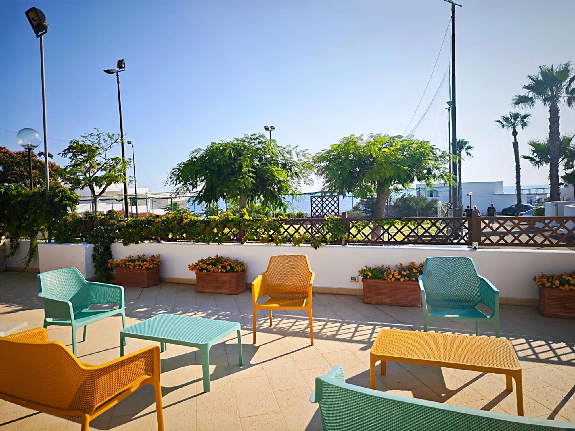 Hotel Residence Miramare Torre Vado Esterno foto